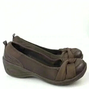 360 Easy Spirit flats sz 6.5 Esklea brown comfort
